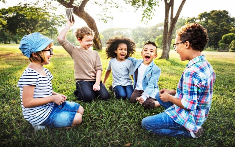 Kids Playing